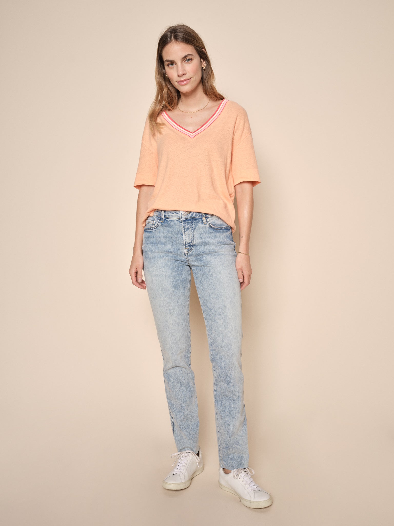 Modelshot / Blue / Detail